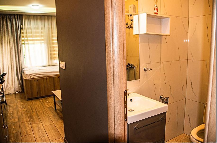דירות סלוניקי Blue Like Orange With Balcony מראה חיצוני תמונה